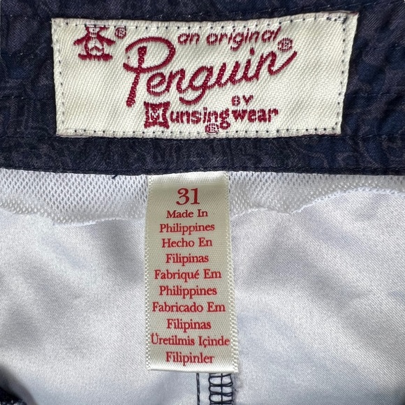 Penguin Munsing Wear Paisley Floral Swimming Trunks Mens Size 31 Navy Blue - Picture 9 of 9